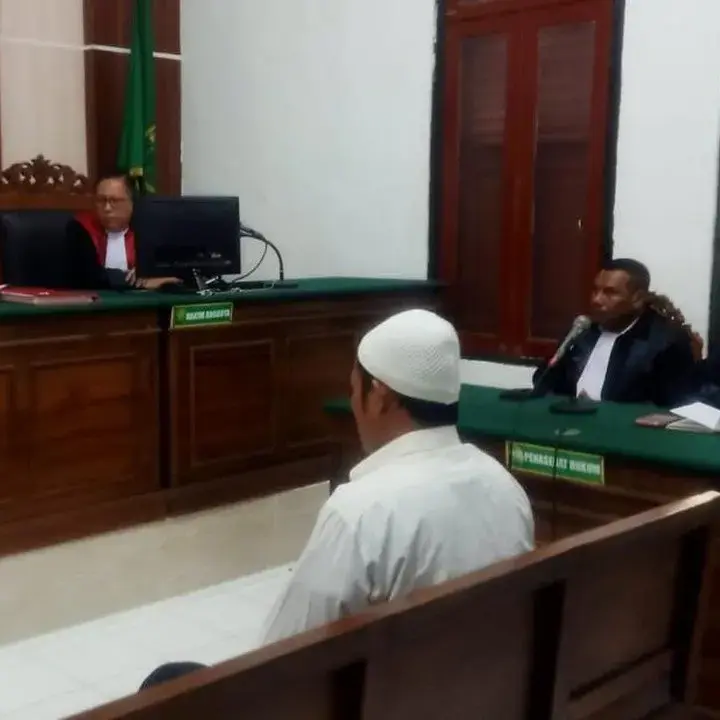 Mahkamah Surabaya Jatuhkan Hukuman 4 Bulan Penjara untuk Pelaku Pencurian Uang Rp 5.000