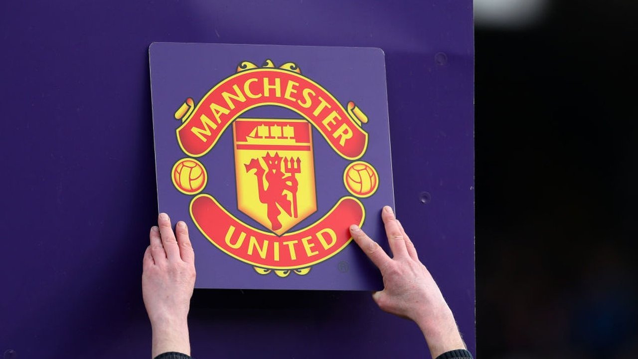 Manchester United Bidik Satu Gelandang Tambahan Pascadua Rekrutan