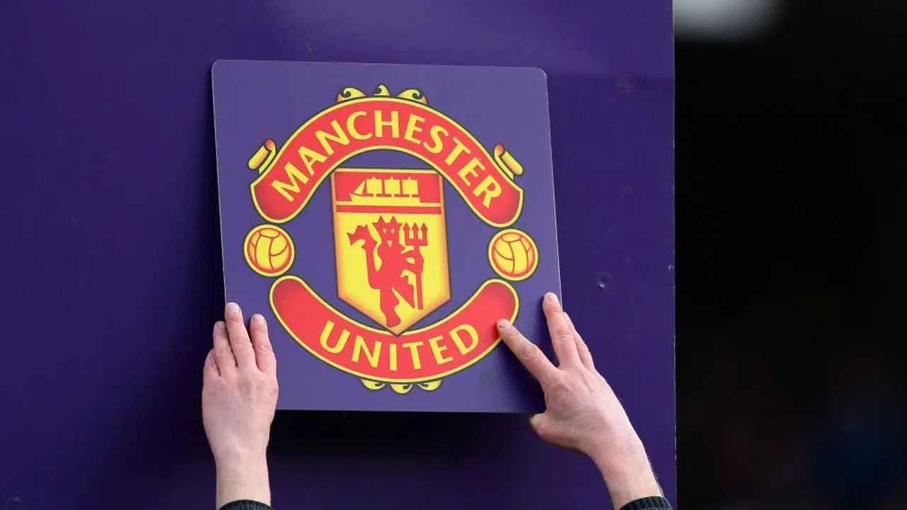 Manchester United Bidik Satu Gelandang Tambahan Pascadua Rekrutan
