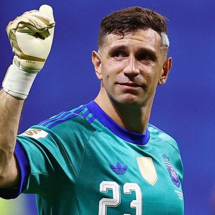 Martinez Ungkap Main di Piala Dunia dengan Jari Retak Demi Argentina