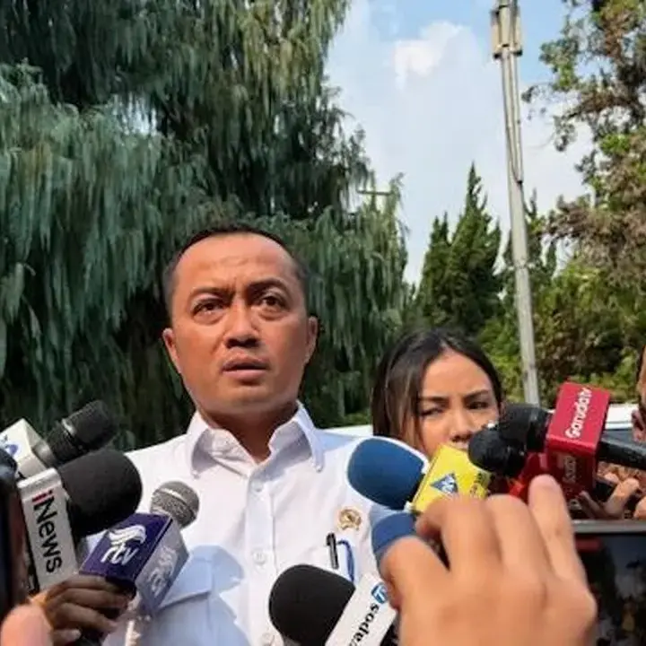 Mensesneg Tegaskan Fokus Pemerintah pada Program, Bukan Angka Survei
