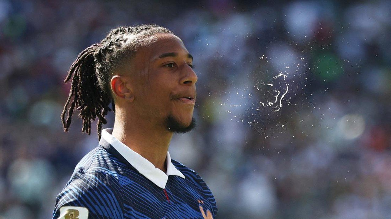 Michael Olise Dikabarkan Ingin Pindah ke Real Madrid