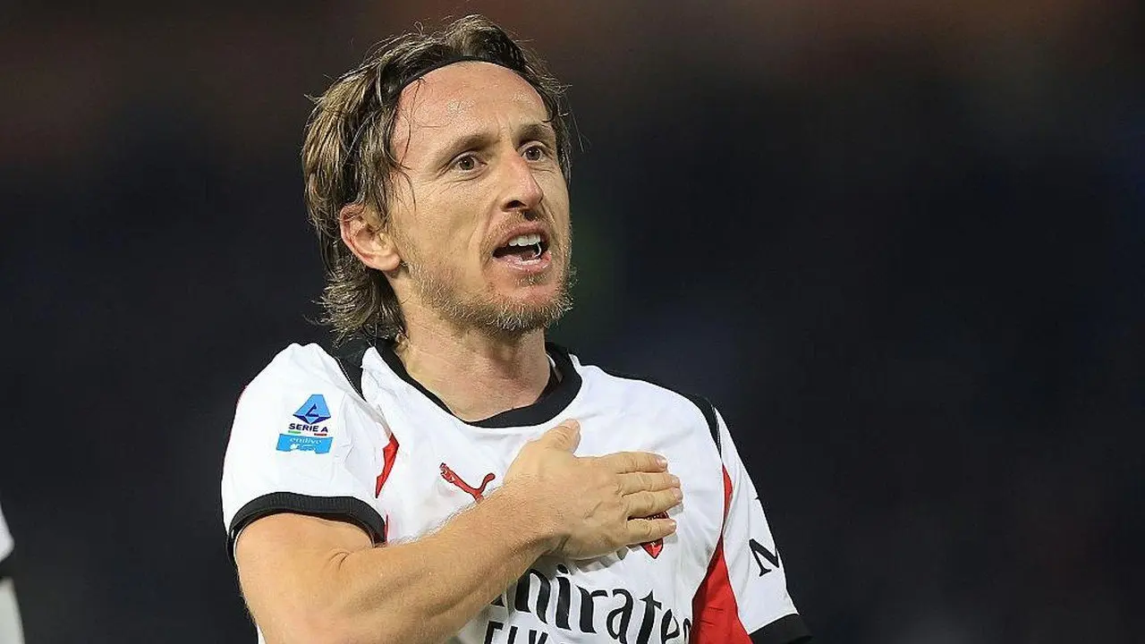 Modric Perpanjang Kontrak di Milan, Janji Bangkit Usai Gagal ke Liga Champions