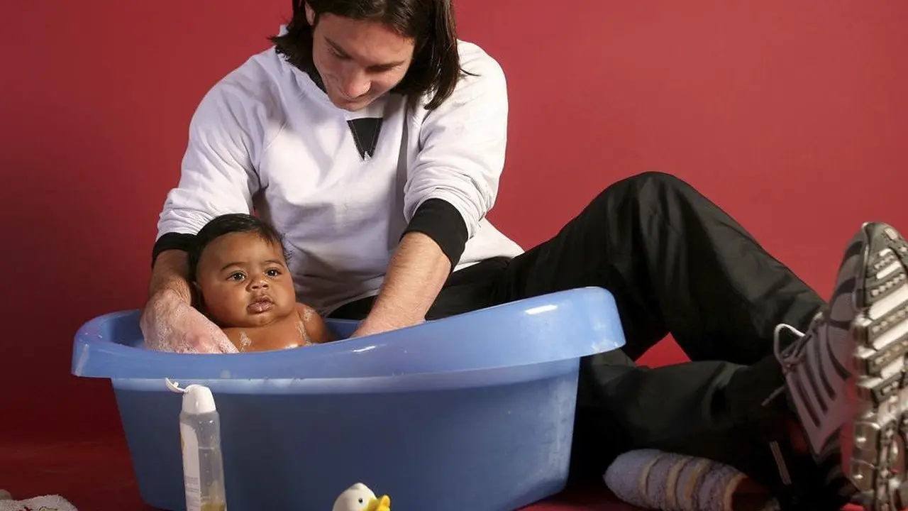 Momen Inspiratif Messi dan Yamal: Foto Lama Viral, UNICEF Konfirmasi Keasliannya
