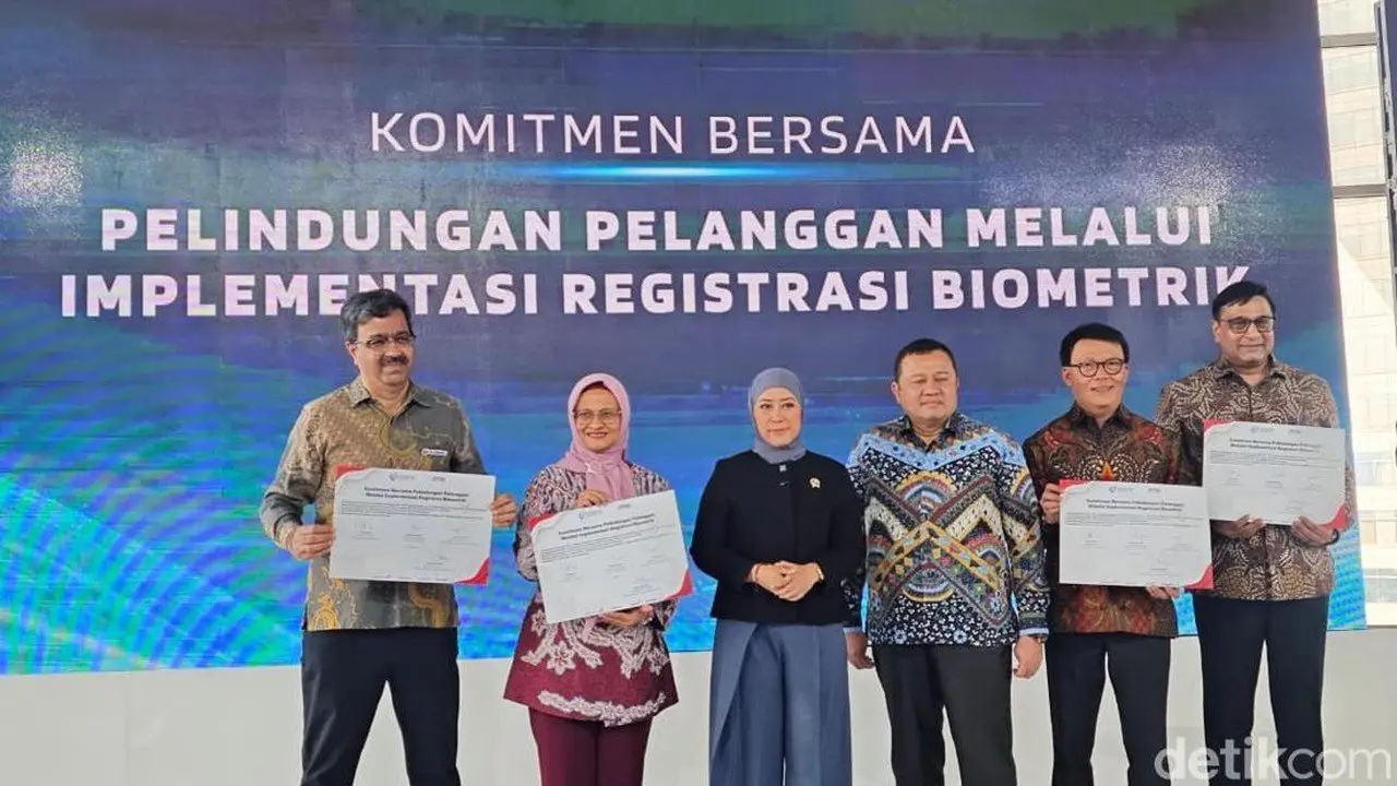 Operator Seluler Minta Biaya Validasi Biometrik SIM Card Ditekan, Kominfo Lobi Kemendagri