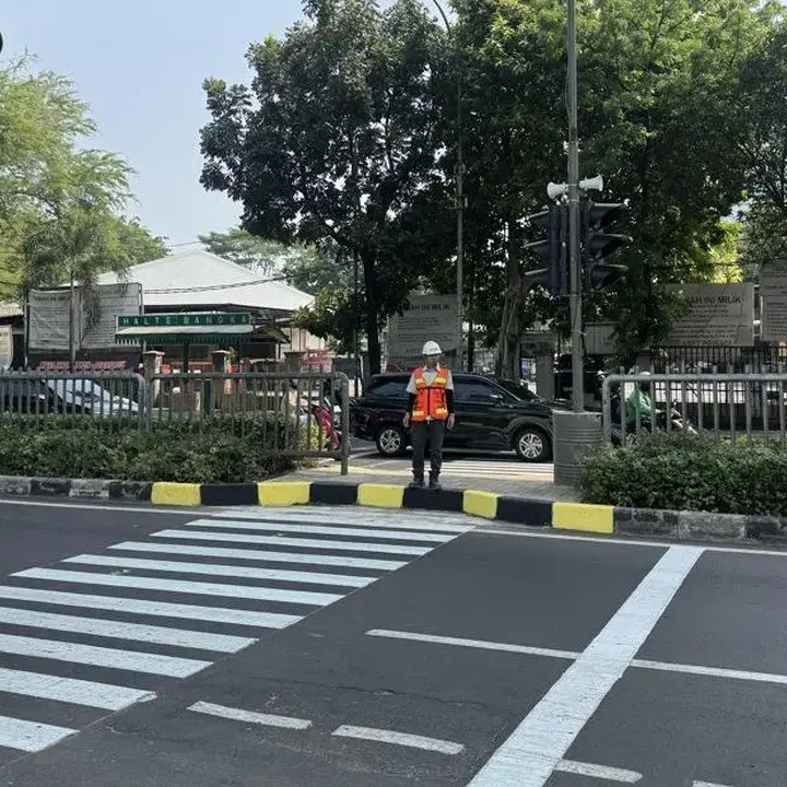 Pelican Crossing Tendean Dibangun, Warga Harap JPO Segera Menyusul