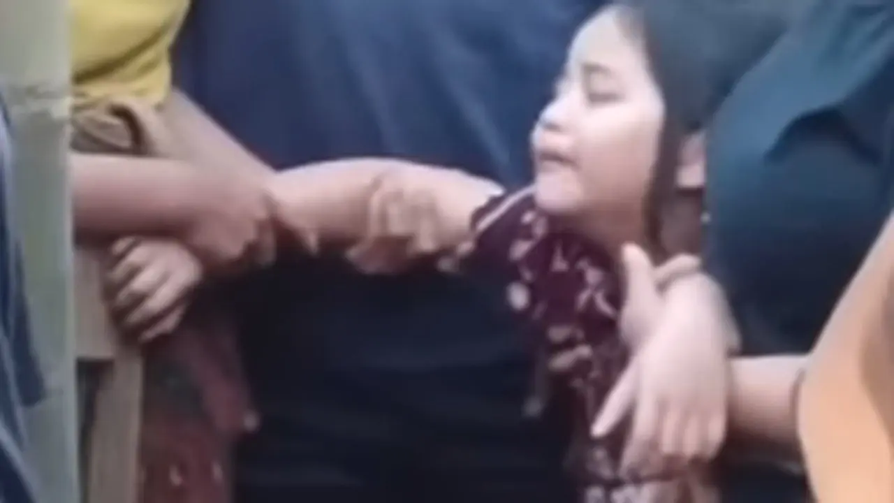 Pencuri Ayam di Tabanan Tewas Dihakimi Massa, Jenazah Disambut Tangis Anak