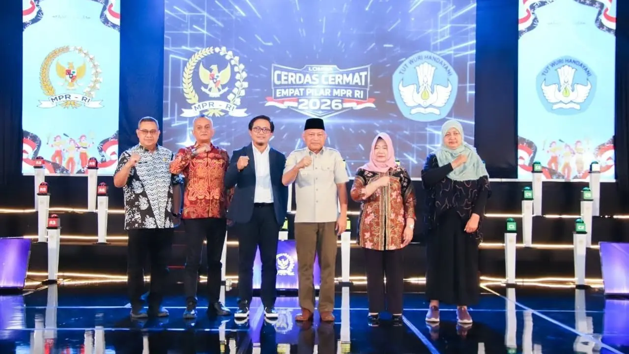 Perjuangan Siswa Taliabu ke Ternate untuk LCC Empat Pilar MPR Tuai Apresiasi Wagub Malut