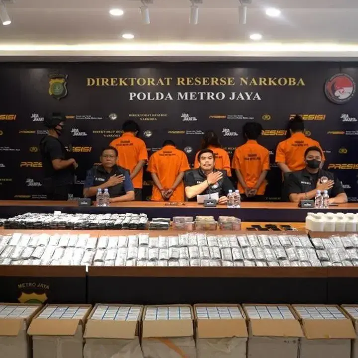 Polda Metro Jaya Ungkap Jaringan Pengedar Obat Keras Ilegal di Tanah Abang