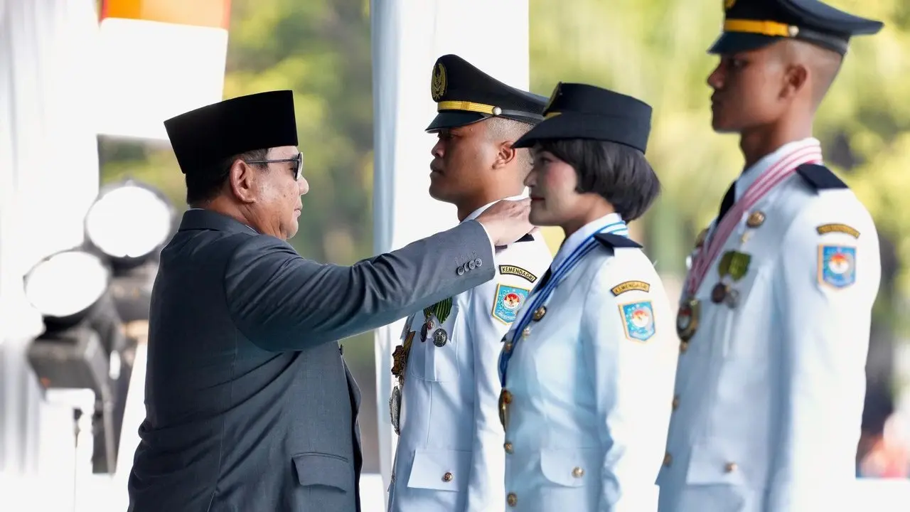 Prabowo Ingatkan Pamong Praja Muda: Prioritaskan Rakyat, Jauhi Birokrasi Berbelit