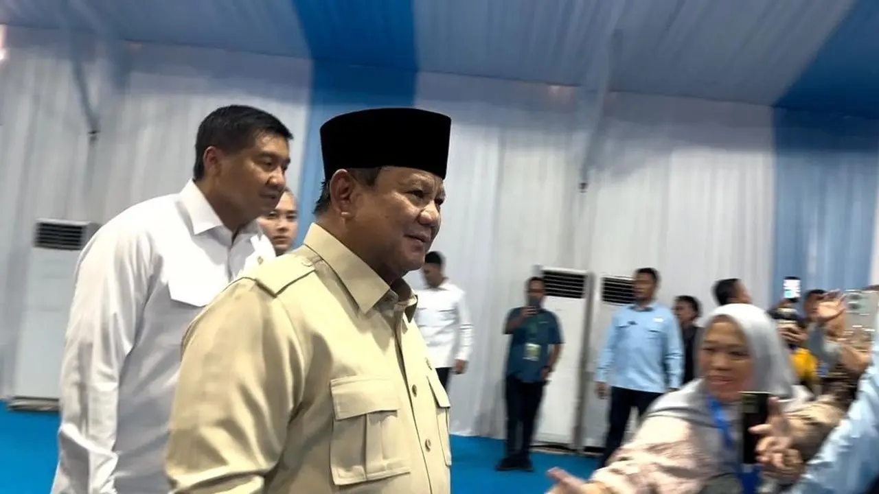 Prabowo Saksikan Langsung Akad Massal 62.000 Rumah KPR FLPP di Batang