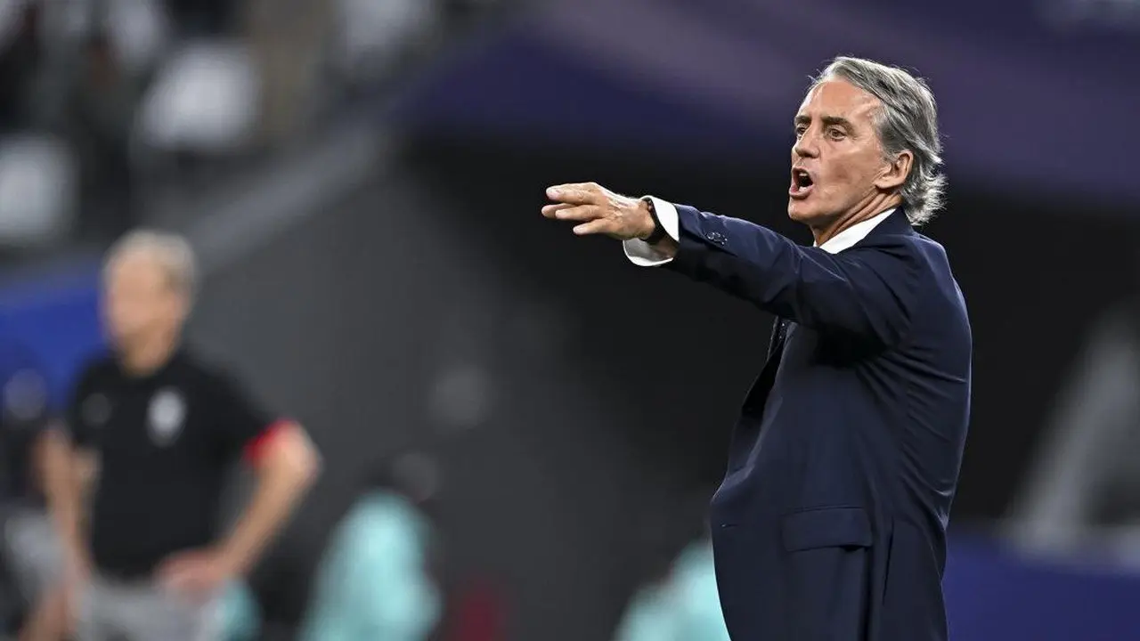 Roberto Mancini Kembali Pimpin Italia, Ranieri Ditunjuk Jadi Direktur Teknik