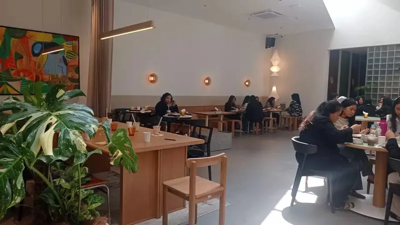 Sinilagi Senopati: Kafe yang Menjadi Bagian Rutinitas dan Komunitas Pengunjung