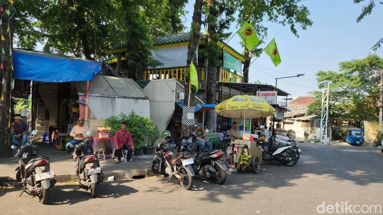 Situasi Matraman dan Jalan Tambak Pulih Pasca-Bentrok, Aktivitas Warga Normal