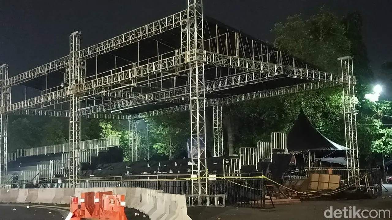 Tribun Penonton Kejurnas Drift di Purwokerto Ambruk, 75 Orang Terluka