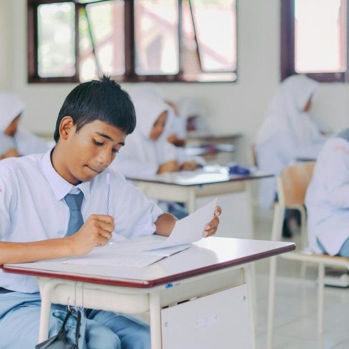 Tujuh SMA Swasta Tarik Diri dari Program Sekolah Gratis Banten, DPRD Desak Solusi