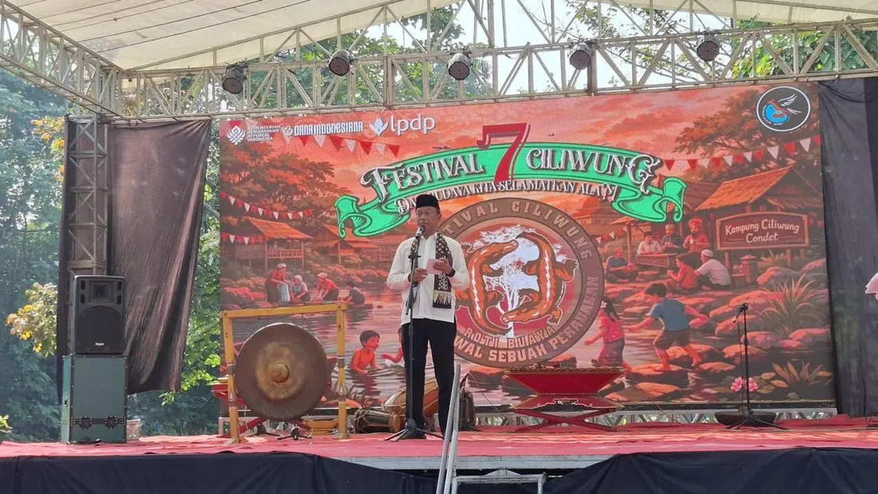 Wali Kota Jaktim Ajak Warga Lestarikan Ciliwung, Ubah Citra Jadi Tempat Sampah