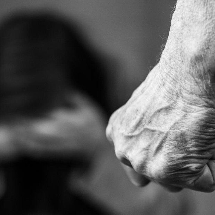 Wanita Teriak Minta Tolong dari Balkon Apartemen Bekasi, Diduga Korban KDRT