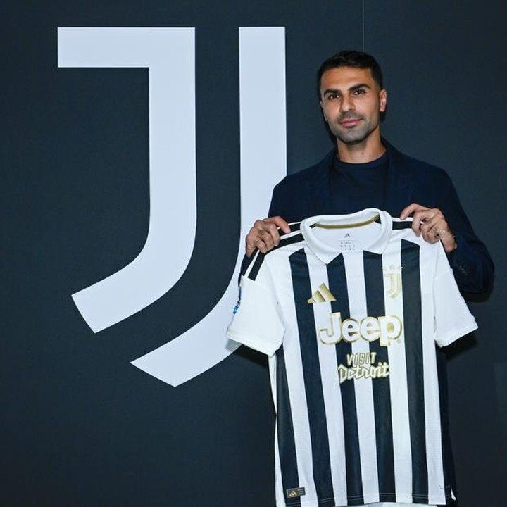 Zeki Celik Gabung Juventus, Spalletti Puji Mental Pejuang Sang Bek