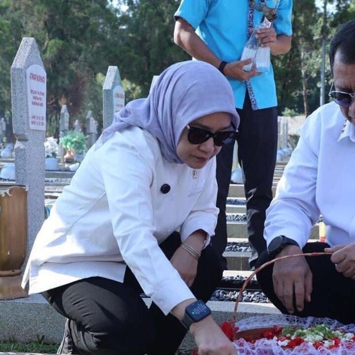 Ziarah ke TMP Kalibata, KemenPAN-RB Peringati HUT ke-67
