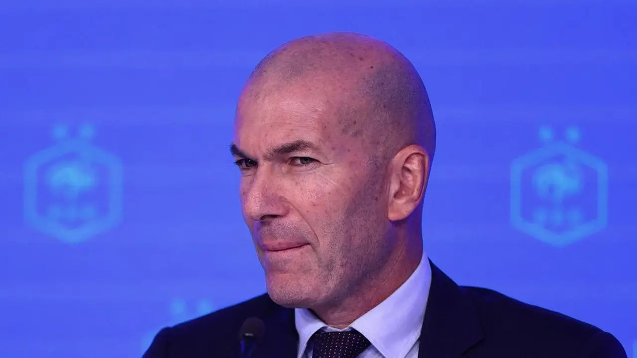 Zinedine Zidane Akhirnya Latih Timnas Prancis, Tolak Tawaran Klub Top Eropa