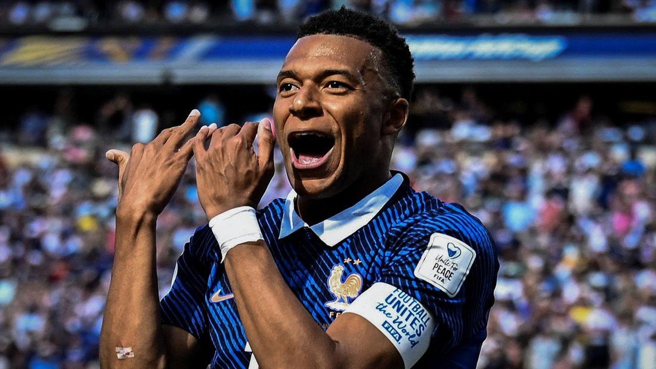 Zinedine Zidane Pertahankan Kylian Mbappe sebagai Kapten Timnas Prancis