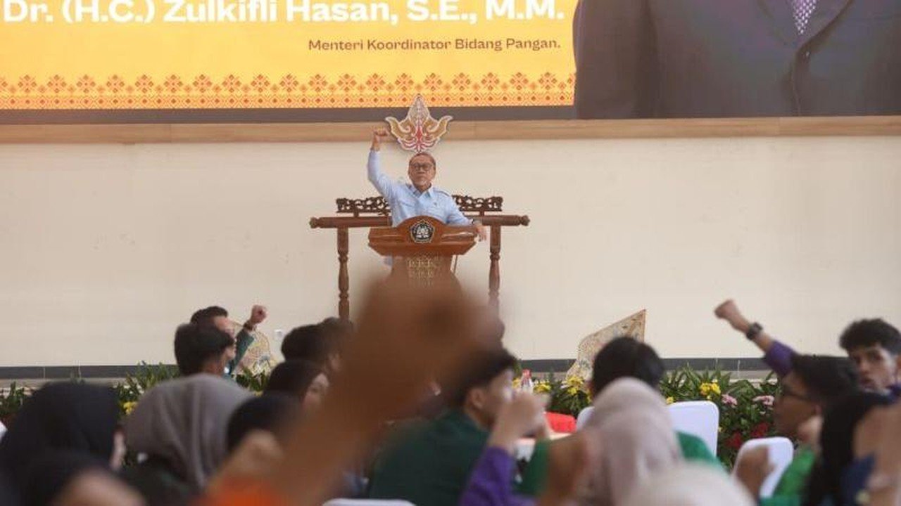 Zulhas Ajak Mahasiswa Kawal Kebijakan Lewat Dialog, Terbuka Jawab Kritik