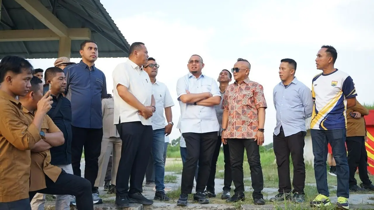 Andre Rosiade Alokasikan Rp 800 Juta untuk Fasilitas Olahraga GOR Rawang Pariaman