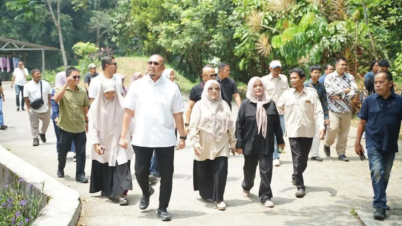 Andre Rosiade Kunjungi SMA 1 Sumbar, Serap Aspirasi Perbaikan Pendidikan