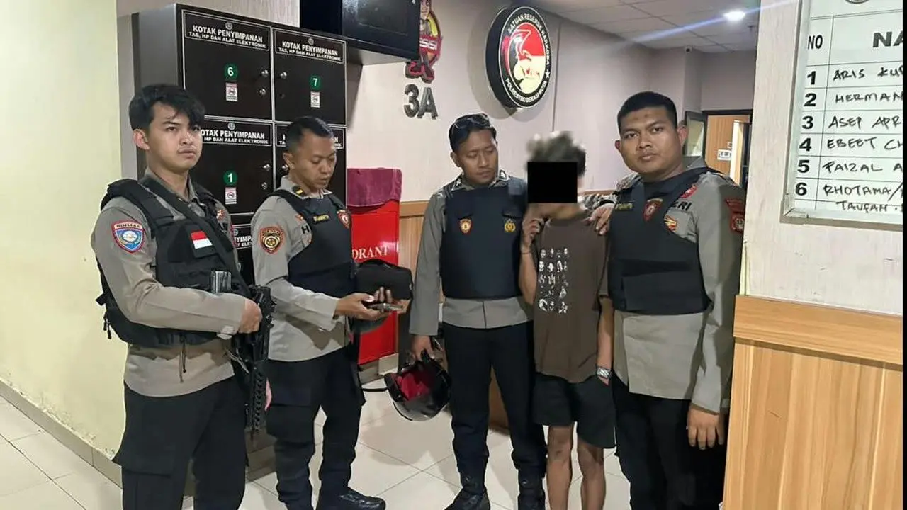 Berkendara Ugal-ugalan, Pria di Bekasi Tertangkap Bawa 230 Butir Obat Keras