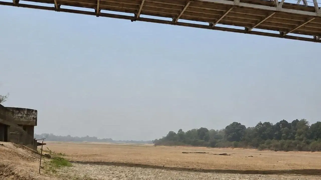 BMKG Ungkap Penyebab Sungai Barito Mengering Akibat Puncak Kemarau di Kalteng