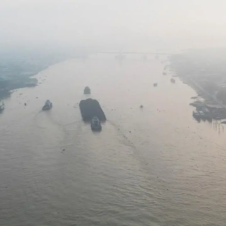 BNPB: Karhutla Landa Sumsel, 1.926 Hektare Terbakar, 9 Helikopter Dikerahkan