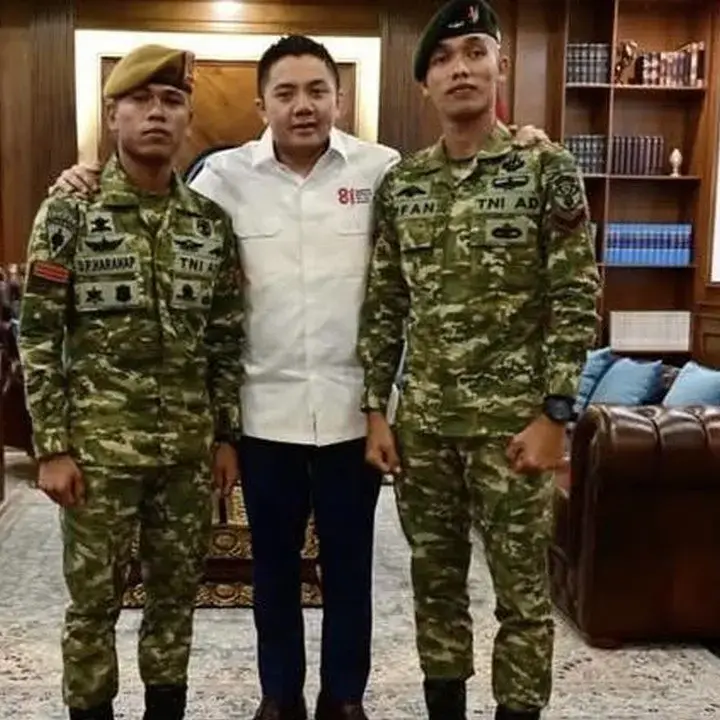 Dua Prajurit TNI Dapat Penghargaan Usai Kibarkan Merah Putih di Aceh
