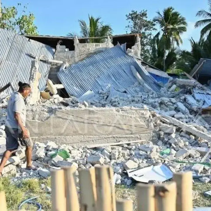 Gempa NTT: Ribuan Gempa Susulan Mengguncang, 70 Orang Meninggal Dunia