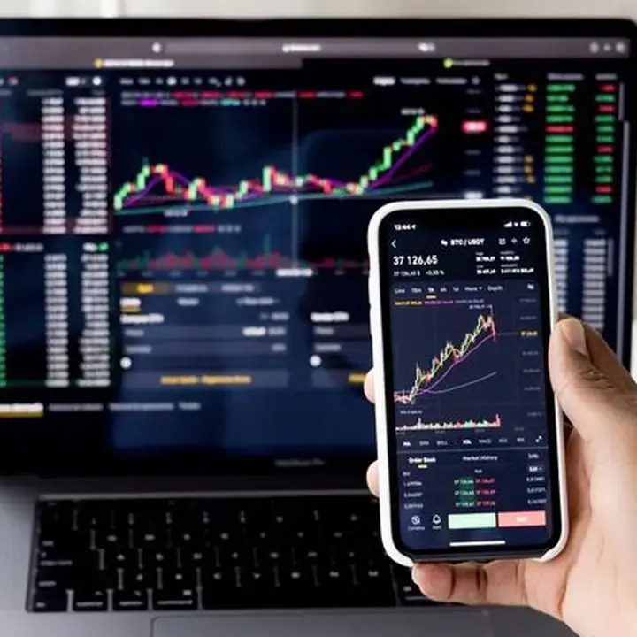 IHSG Diprediksi Melemah, Analis Ungkap Saham Potensial Cuan