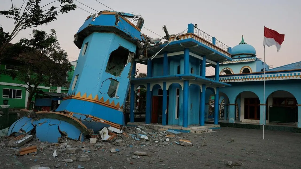 Internet Satelit Telkomsat Pulihkan Akses Komunikasi di 17 Titik NTT Pasca Gempa