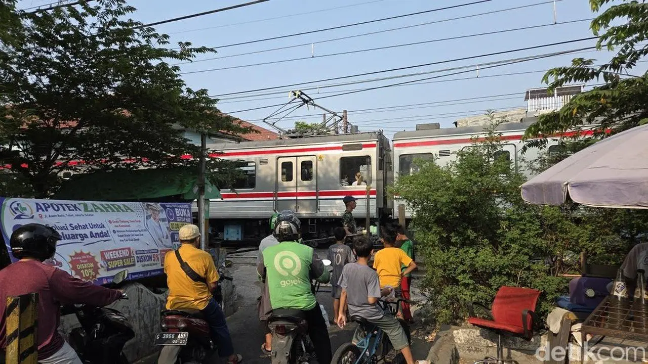 KAI Akan Tutup Perlintasan Liar Tebet Pasca Insiden Maut