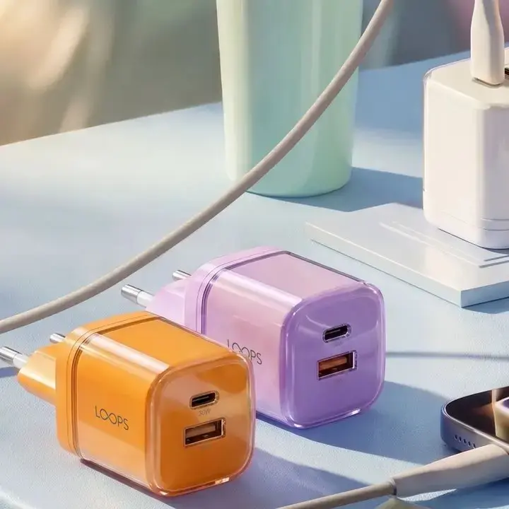 LOOPS Pluggo 30W: Charger Ringkas Berteknologi GaN untuk Gaya Hidup Modern