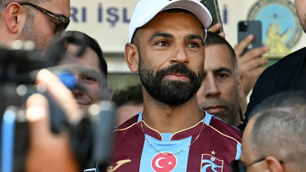 Mohamed Salah Dipanggil ke Pengadilan Mesir Terkait Sengketa Honorarium Pengacara