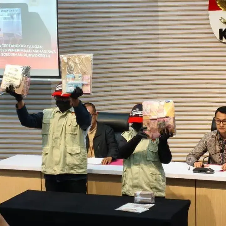 OTT KPK: Ratusan Juta Hasil Perasan Calon Maba Disimpan Kabag Akademik Unsoed dalam Kresek