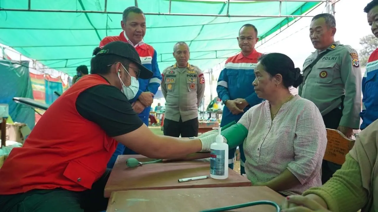 Pertamina Sediakan Posko Kesehatan Gratis untuk Pengungsi Gempa di NTT