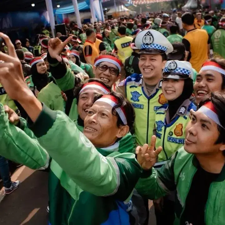 Polda Metro Jaya Fasilitasi Servis Motor Gratis untuk Driver Ojol di Kopdar Kebangsaan