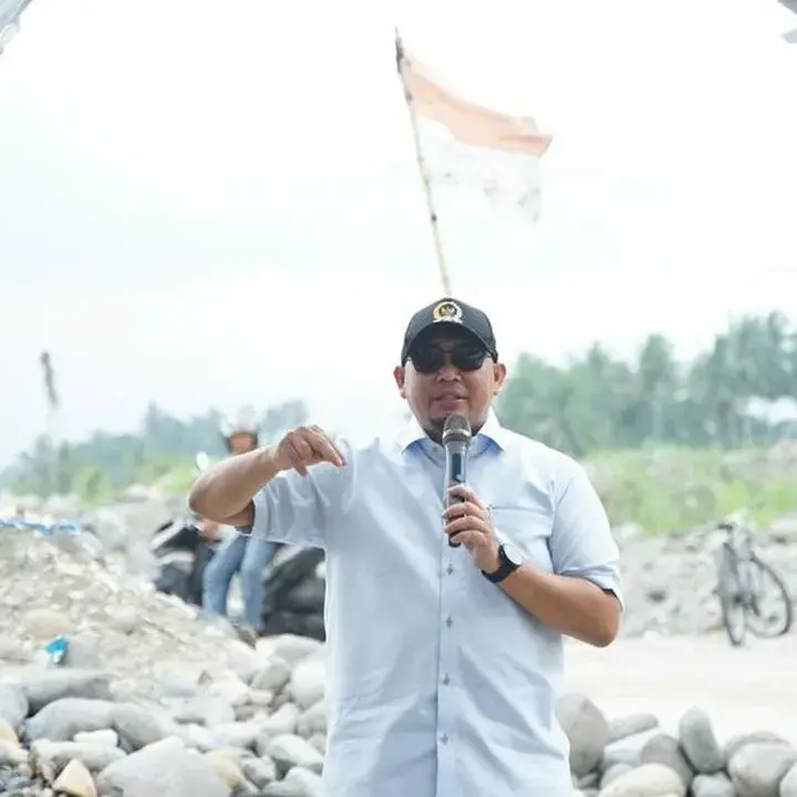 Prabowo Pastikan Pembangunan Jembatan Anduriang Padang Pariaman Dimulai Februari 2027