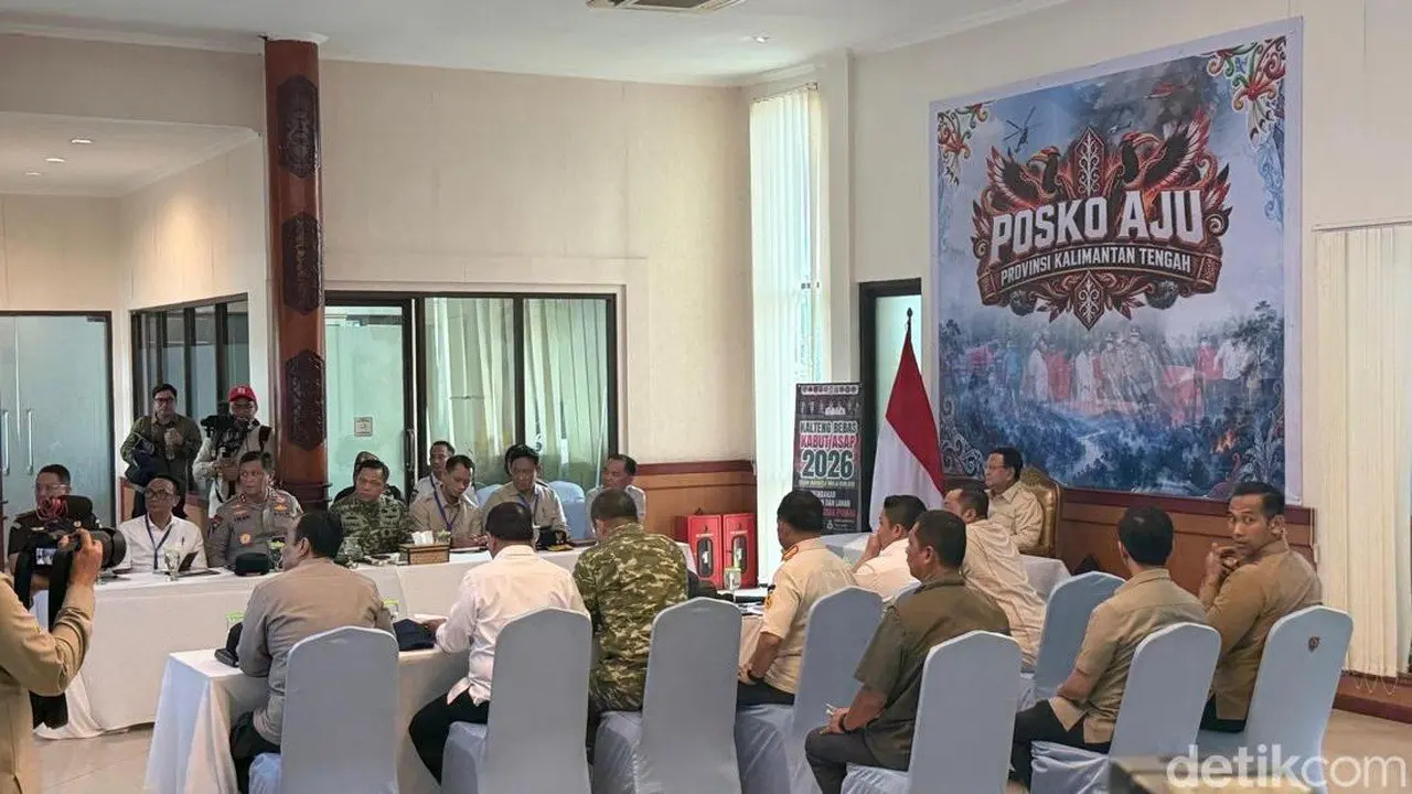 Prabowo Pimpin Rapat Karhutla di Palangkaraya, Lanjut dari Pontianak