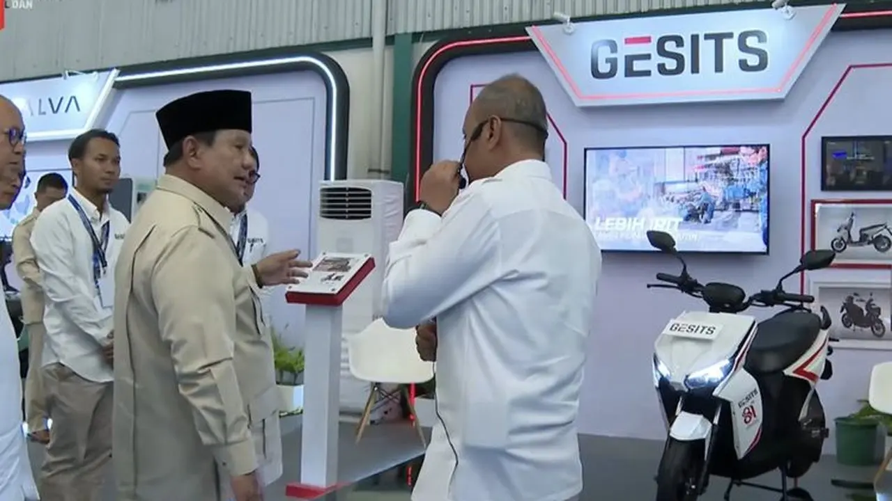 Prabowo Targetkan Produksi 2 Juta Motor Listrik Nasional, Dorong Ekosistem Mobil Listrik