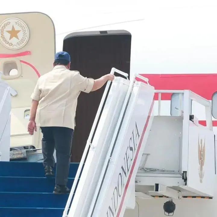 Presiden Prabowo Tinjau Langsung Penanganan Karhutla di Kalimantan