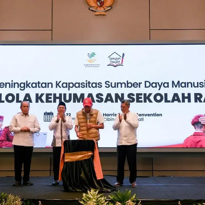 Wamensos Ajak Humas Sekolah Rakyat Doakan Korban Bencana NTT