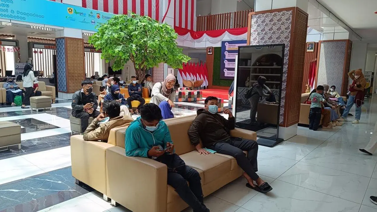Abu Anak Krakatau Melanda Bogor, Pelayanan Publik Pemkab Tetap Optimal