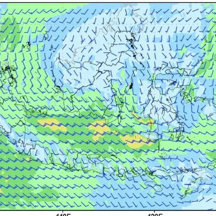 Abu Vulkanik Anak Krakatau Bergerak Menjauh dari Lampung