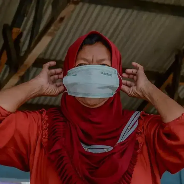 Abu Vulkanik Picu Lonjakan Kasus ISPA di Banten Hingga 2,5 Kali Lipat